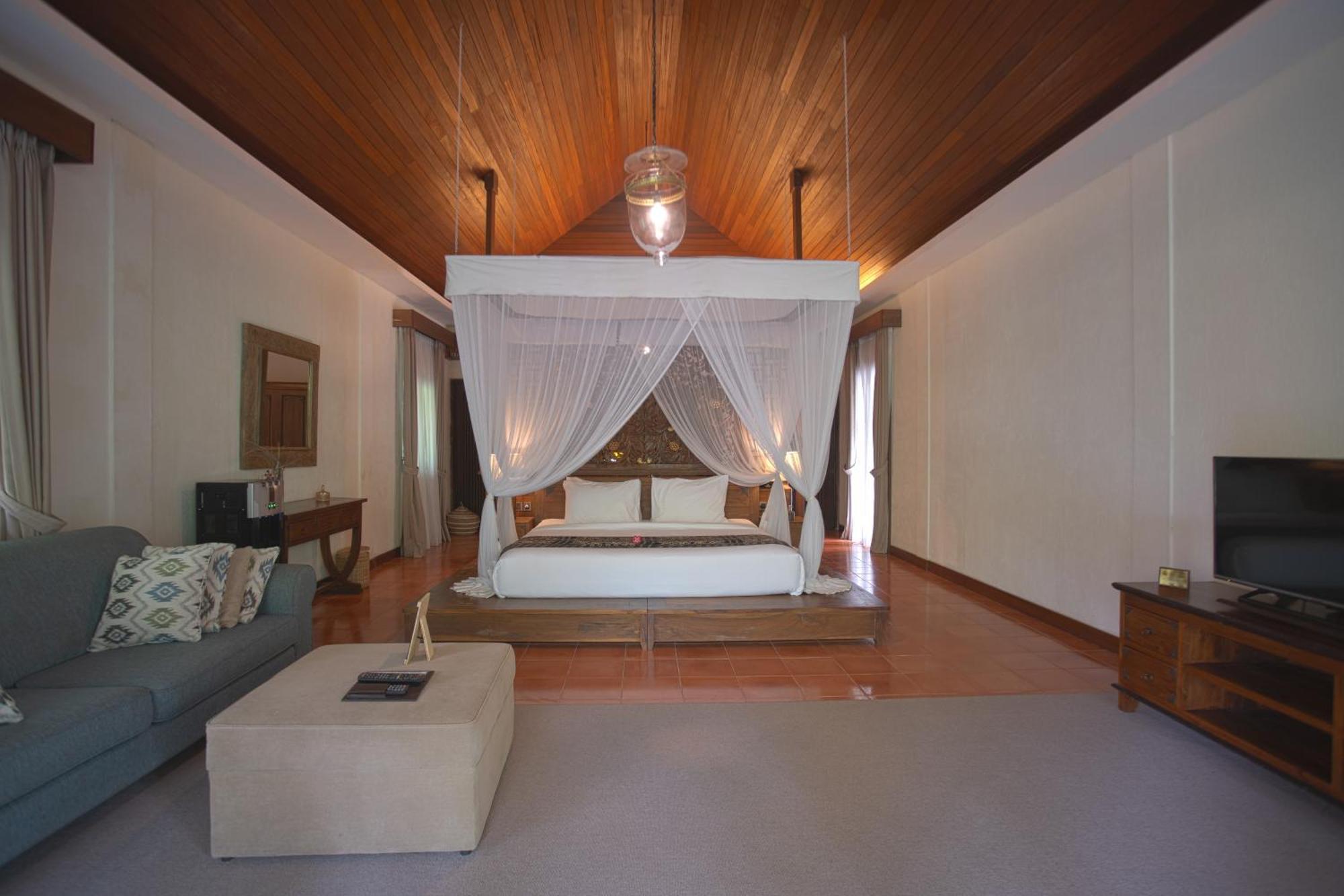 Plataran Komodo Resort & Spa - Chse Certified Labuan Bajo Esterno foto