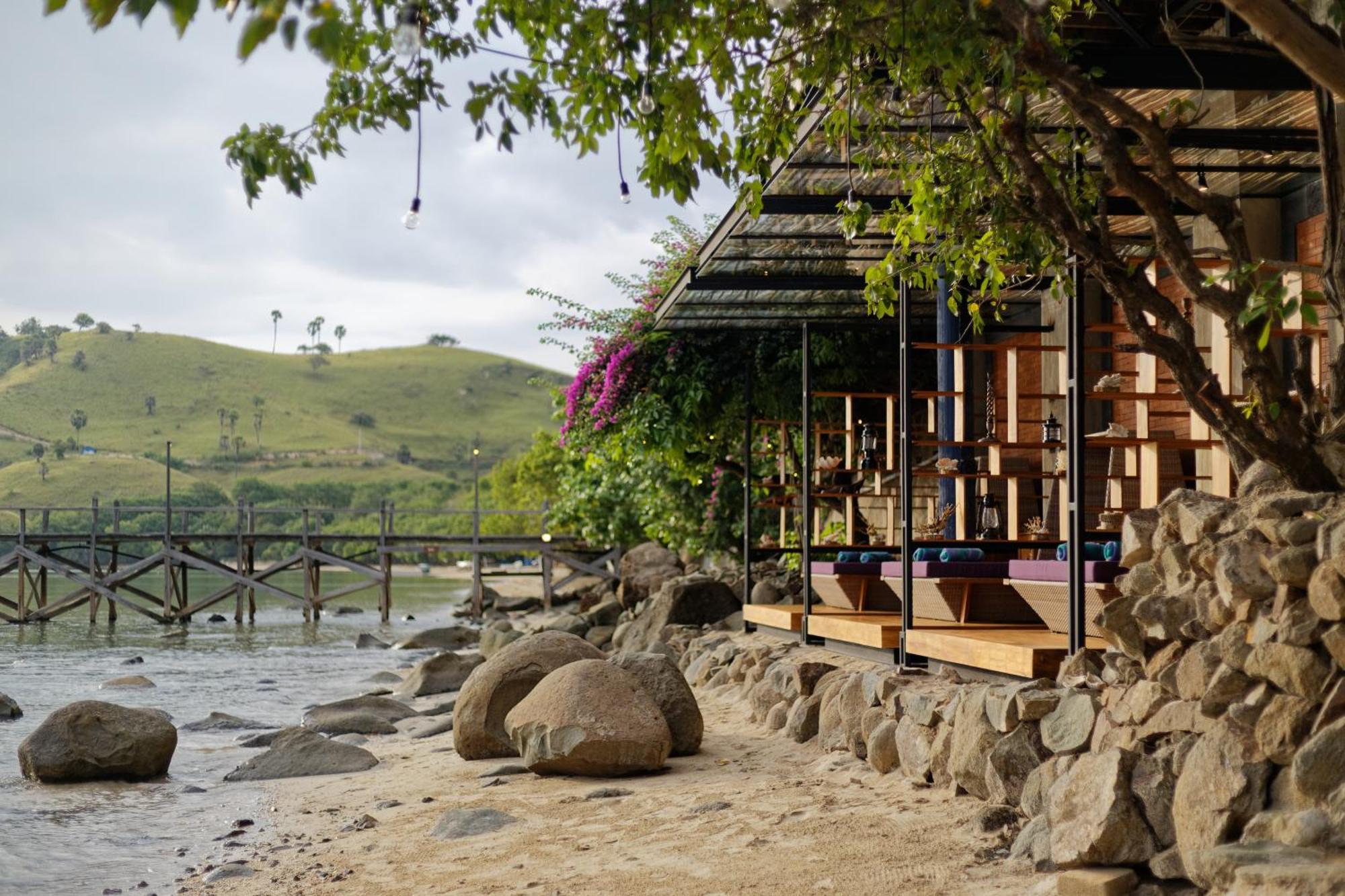 Plataran Komodo Resort & Spa - Chse Certified Labuan Bajo Esterno foto