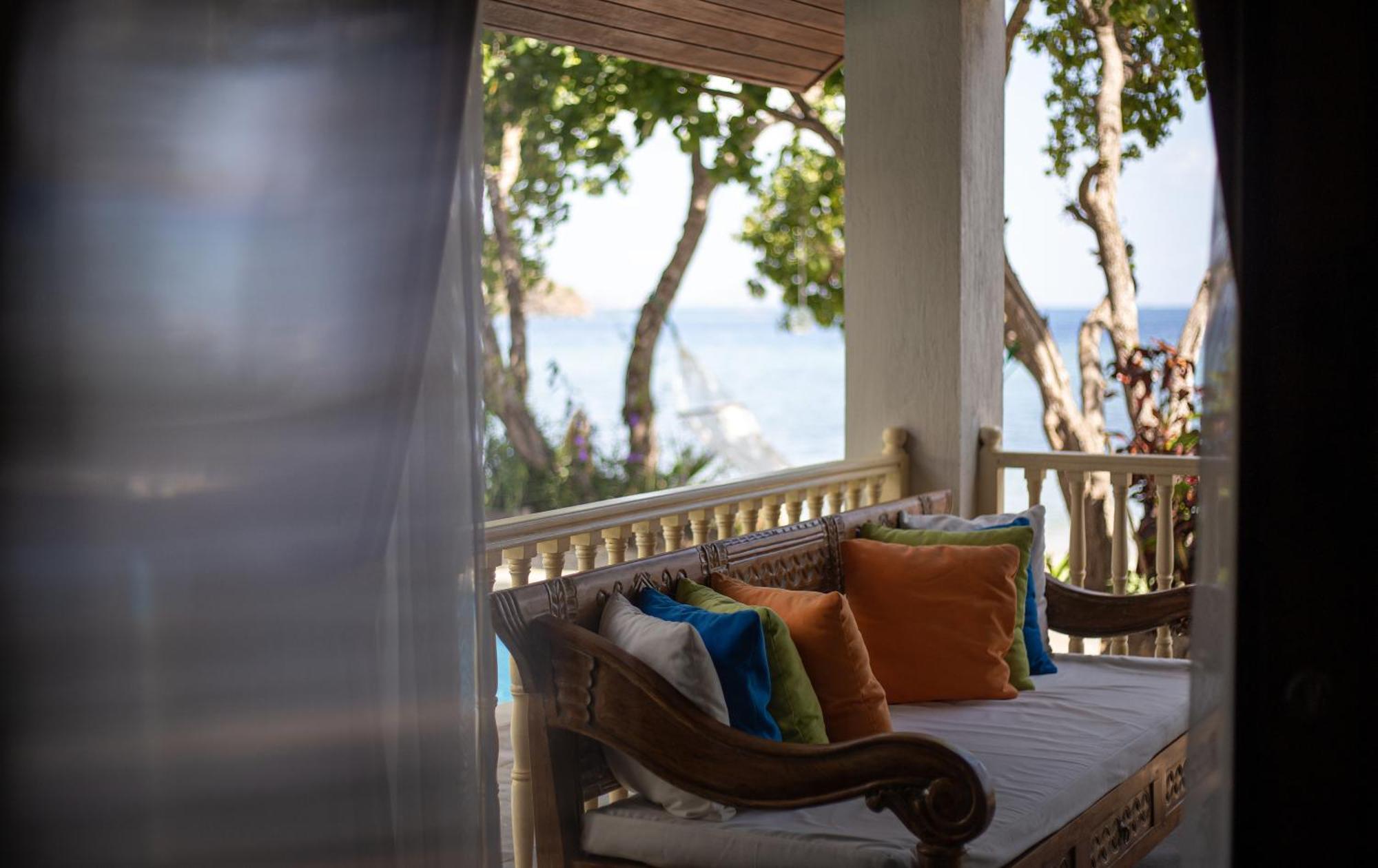 Plataran Komodo Resort & Spa - Chse Certified Labuan Bajo Esterno foto