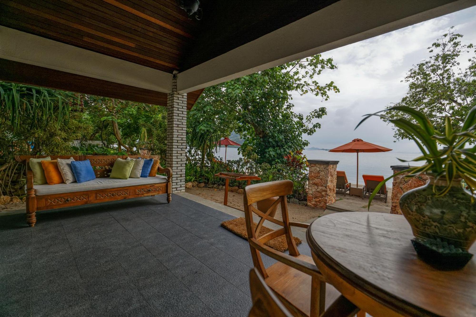 Plataran Komodo Resort & Spa - Chse Certified Labuan Bajo Esterno foto